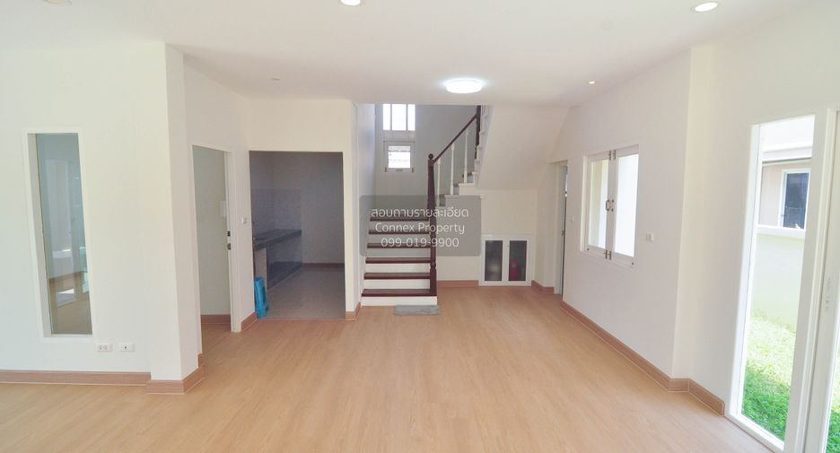 For sale 4 bedrooms house in Lat Krabang, Bangkok