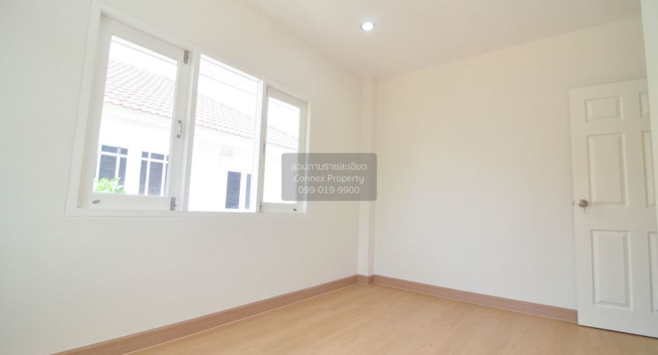 For sale 4 bedrooms house in Lat Krabang, Bangkok