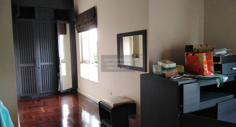 For sale 3 bedrooms house in Lat Krabang, Bangkok