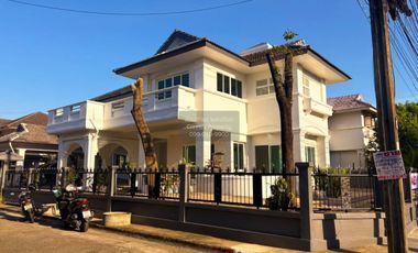 For sale 3 bedrooms house in Lat Krabang, Bangkok