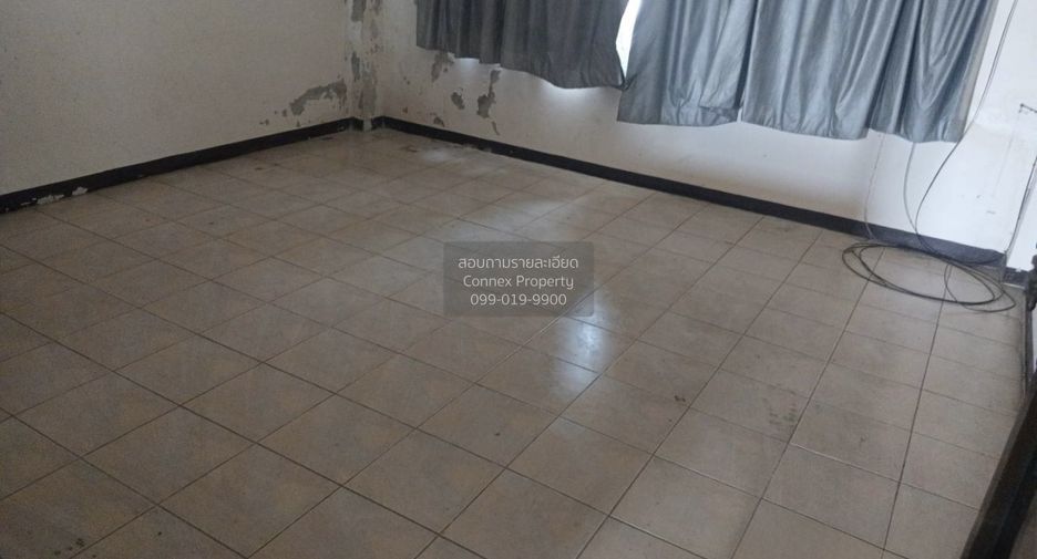 For sale 3 bedrooms retail Space in Nong Chok, Bangkok