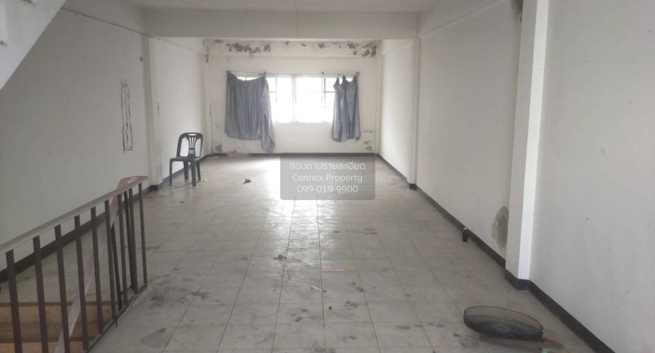 For sale 3 bedrooms retail Space in Nong Chok, Bangkok