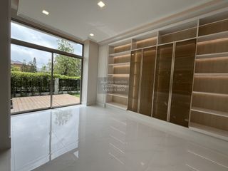 For sale 5 bedrooms house in Min Buri, Bangkok