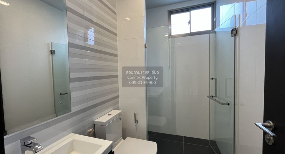 For sale 5 bedrooms house in Min Buri, Bangkok