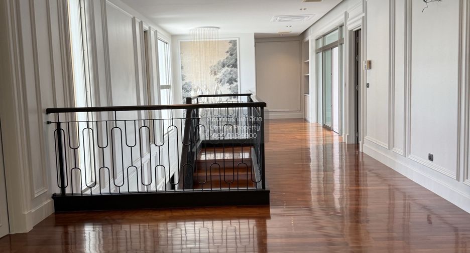 For sale 5 bedrooms house in Min Buri, Bangkok