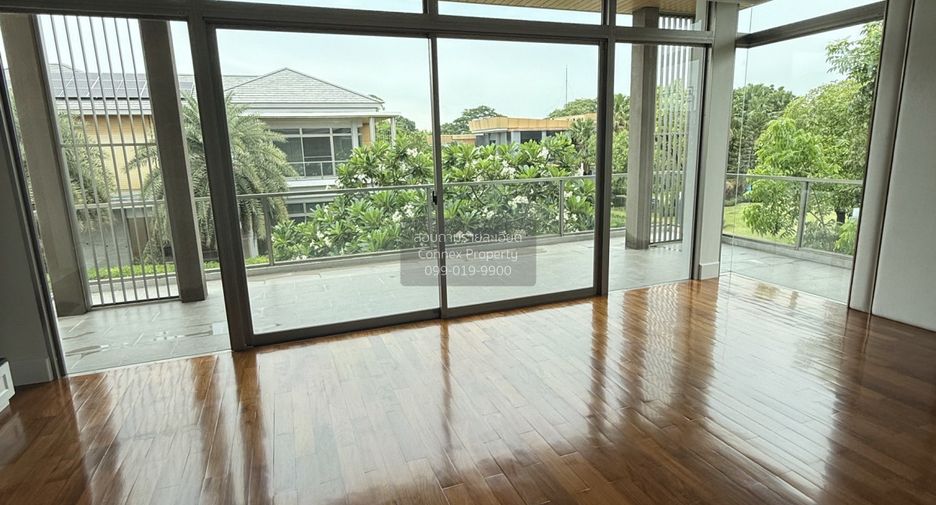 For sale 5 bedrooms house in Min Buri, Bangkok