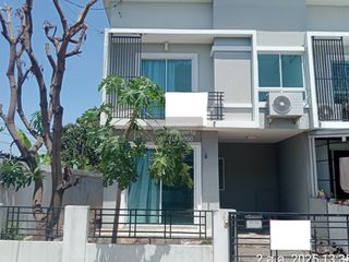 Продажа 3 спальни таунхаус в Mueang Samut Prakan, Самутпракан