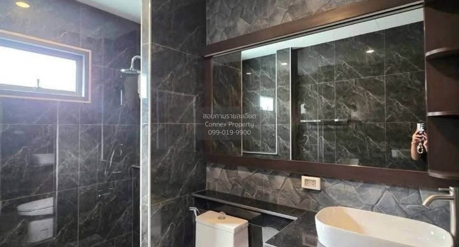 For sale 3 bedrooms house in Sattahip, Chonburi