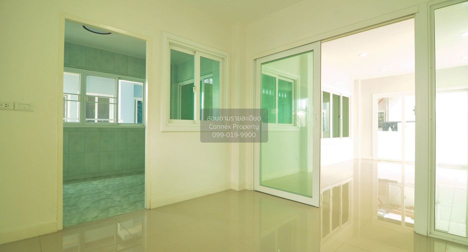 For sale 3 bedrooms house in Min Buri, Bangkok