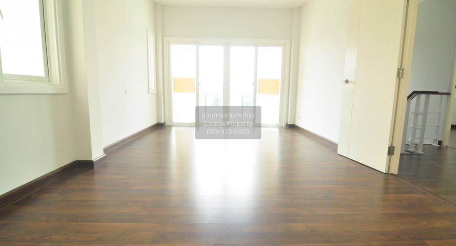 For sale 3 bedrooms house in Min Buri, Bangkok