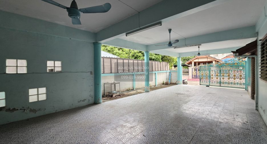 For sale 6 bedrooms house in Thawi Watthana, Bangkok
