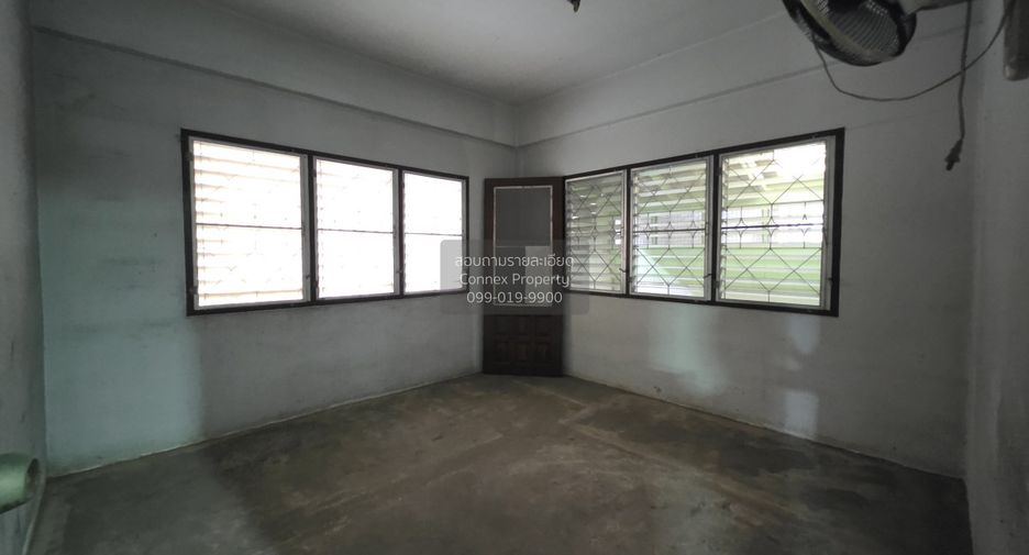 For sale 6 bedrooms house in Thawi Watthana, Bangkok