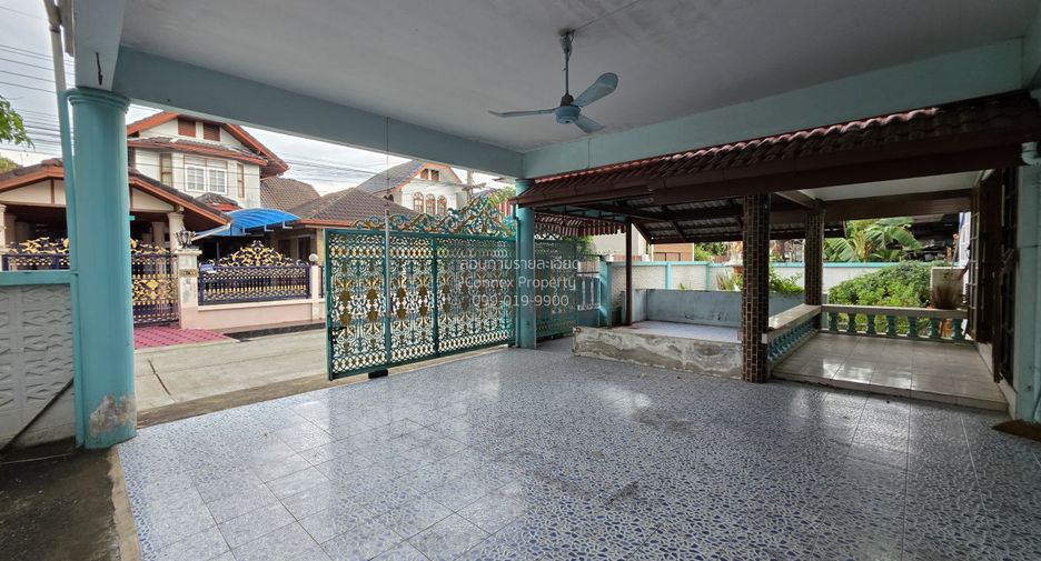 For sale 6 bedrooms house in Thawi Watthana, Bangkok