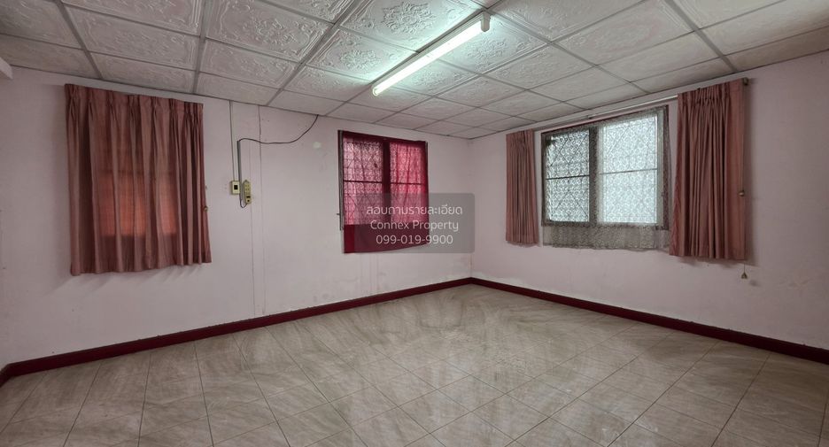 For sale 6 bedrooms house in Thawi Watthana, Bangkok