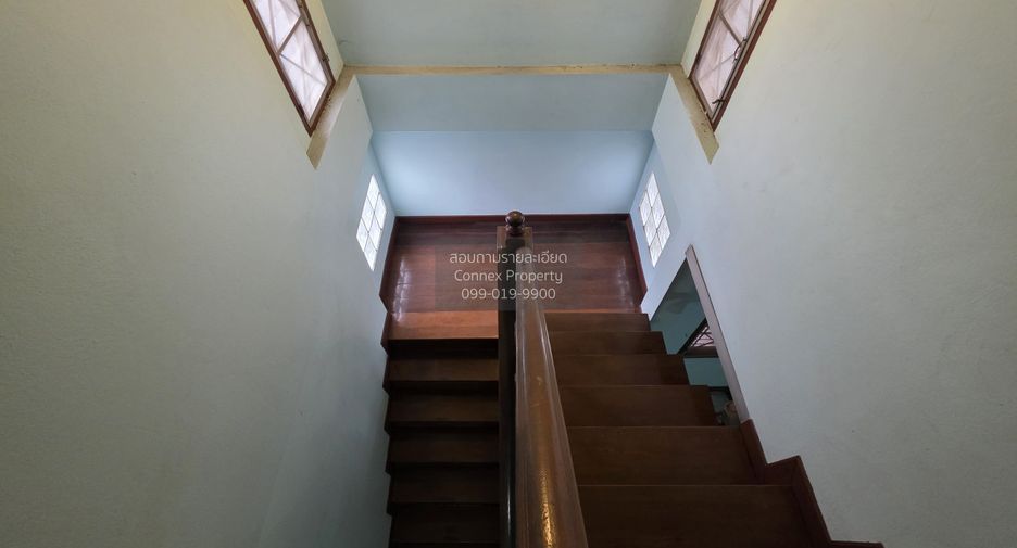 For sale 6 bedrooms house in Thawi Watthana, Bangkok