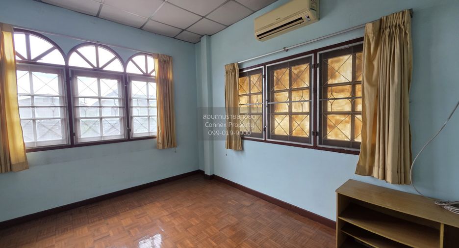 For sale 6 bedrooms house in Thawi Watthana, Bangkok