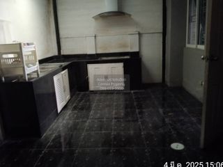 For sale 3 bedrooms townhouse in Mueang Samut Prakan, Samut Prakan