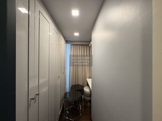 For sale 3 bedrooms condo in Yan Nawa, Bangkok