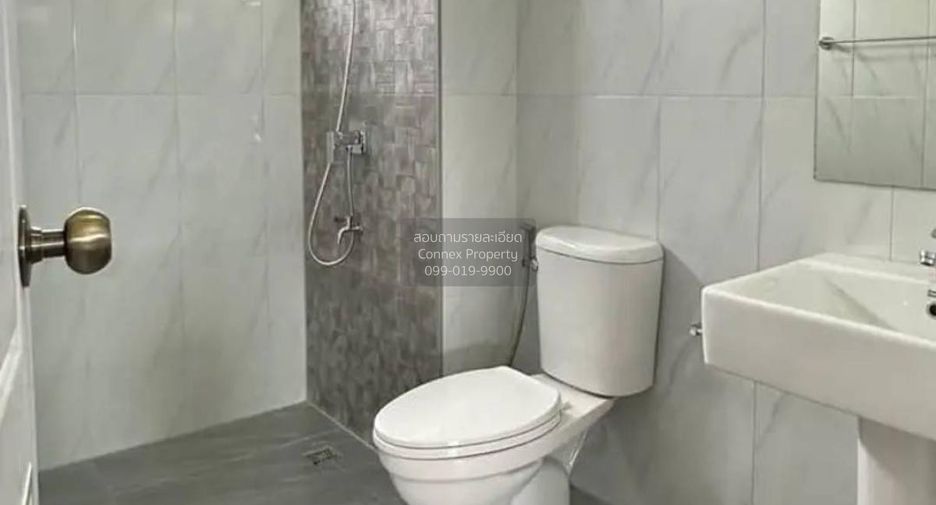Продажа 3 спальни таунхаус в Буенг Кум, Бангкок