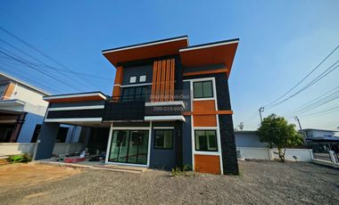 出售 3 卧室 独立屋 在 Suan Luang, 曼谷