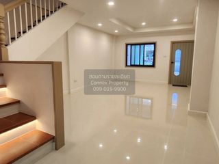 For sale 2 bedrooms townhouse in Bang Khen, Bangkok