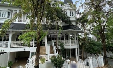 Casa en venta de 4 habitaciones en Mueang Samut Prakan, Samut Prakan