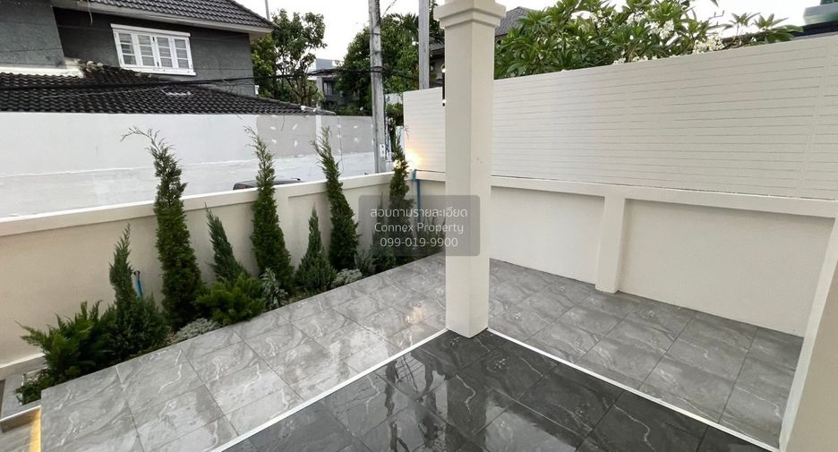 For sale 3 bedrooms house in Bueng Kum, Bangkok