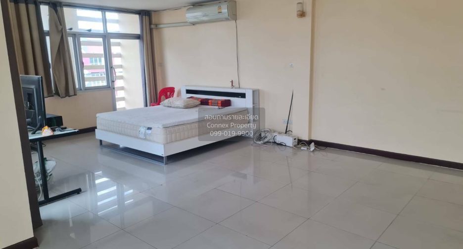 Gewerbefläche zum Kauf mit 4 Zimmer in Mueang Samut Sakhon, Samut Sakhon