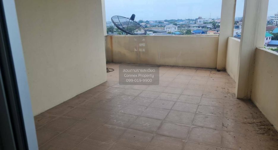 Gewerbefläche zum Kauf mit 4 Zimmer in Mueang Samut Sakhon, Samut Sakhon
