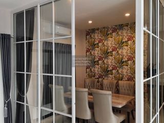 For sale 3 bedrooms townhouse in Phra Khanong, Bangkok