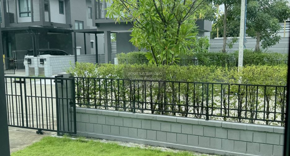 For sale 4 bedrooms house in Bang Phli, Samut Prakan
