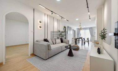 For sale 2 bedrooms condo in Din Daeng, Bangkok