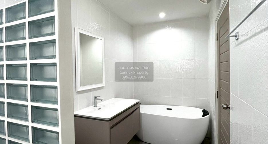 For sale 3 bedrooms house in East Pattaya, Pattaya