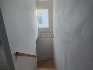 Casa adosada en venta de 2 habitaciones en Bang Phli, Samut Prakan