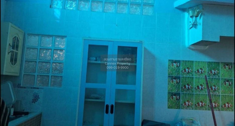 For sale 3 bedrooms townhouse in Nong Khaem, Bangkok