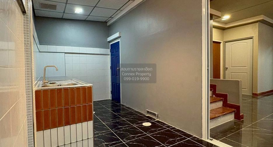For sale 3 bedrooms townhouse in Bang Bua Thong, Nonthaburi
