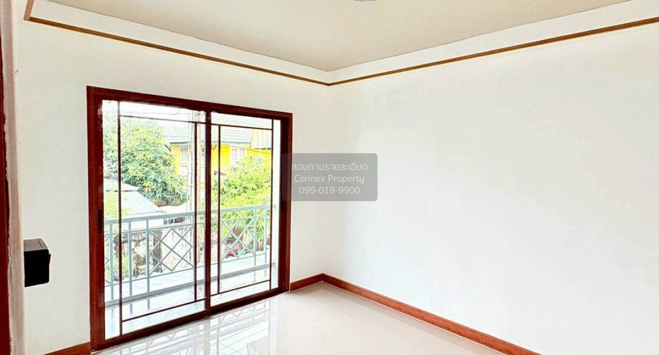 For sale 3 bedrooms townhouse in Bang Bua Thong, Nonthaburi