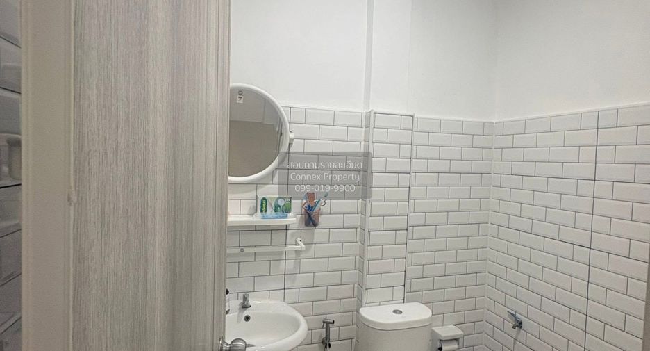 For sale 2 ベッドルーム townhouse in Nong Khaem, Bangkok