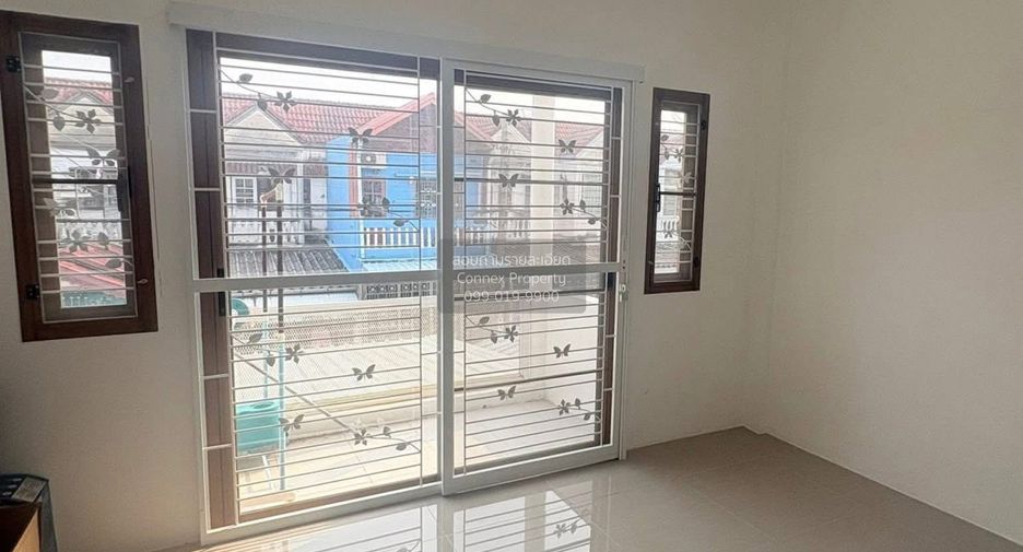 For sale 2 ベッドルーム townhouse in Nong Khaem, Bangkok