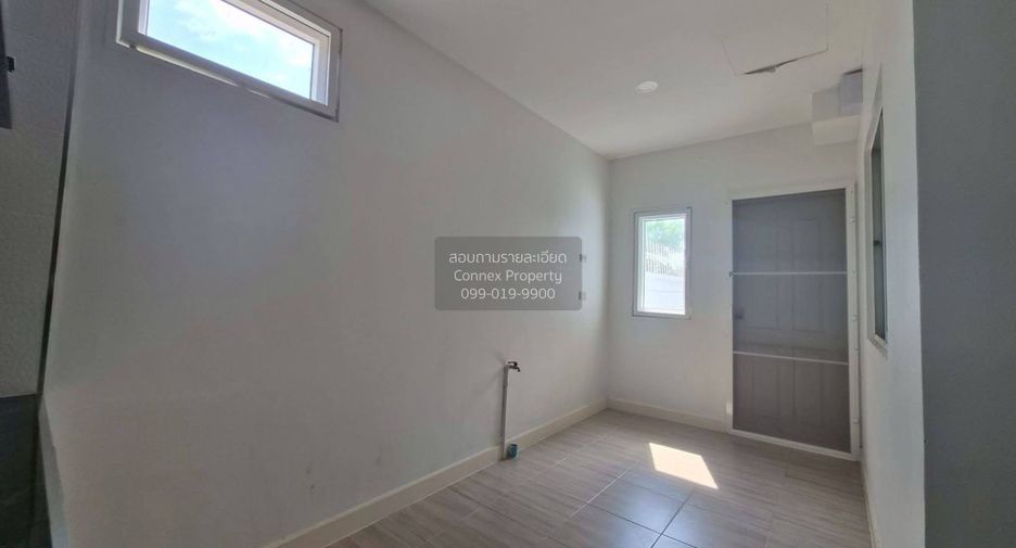 For sale 3 bedrooms townhouse in Bang Lamung, Chonburi