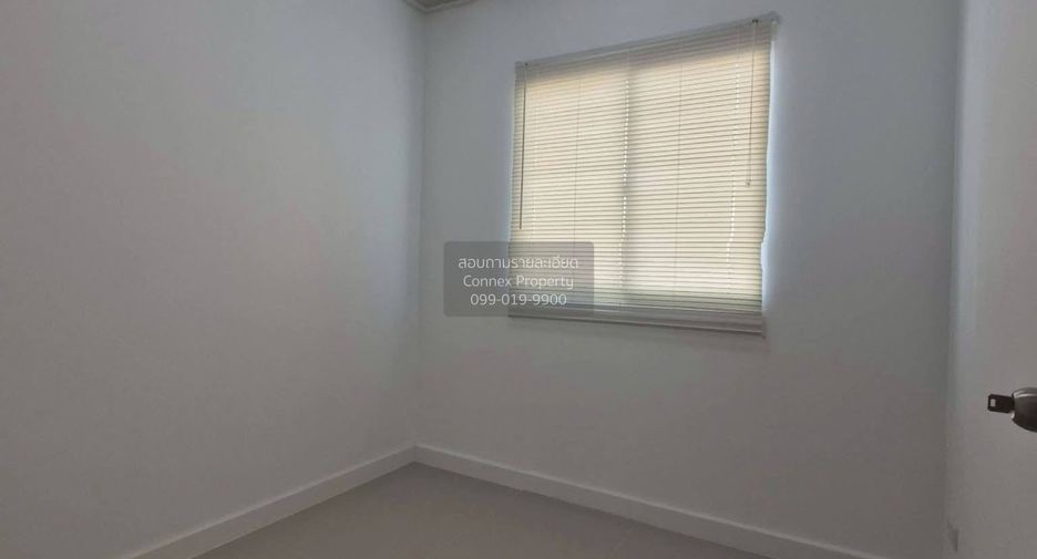 For sale 3 bedrooms townhouse in Bang Lamung, Chonburi
