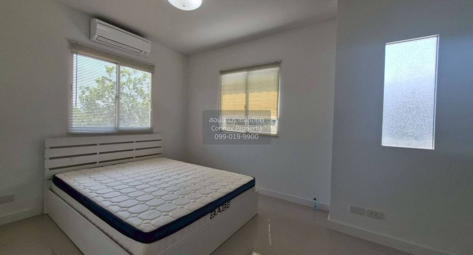 For sale 3 bedrooms townhouse in Bang Lamung, Chonburi