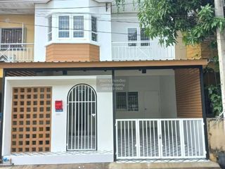For sale 3 ベッドルーム townhouse in Bang Phli, Samut Prakan