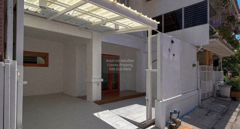 Reihenhaus zum Kauf mit 3 Zimmer in Khlong Luang, Pathum Thani
