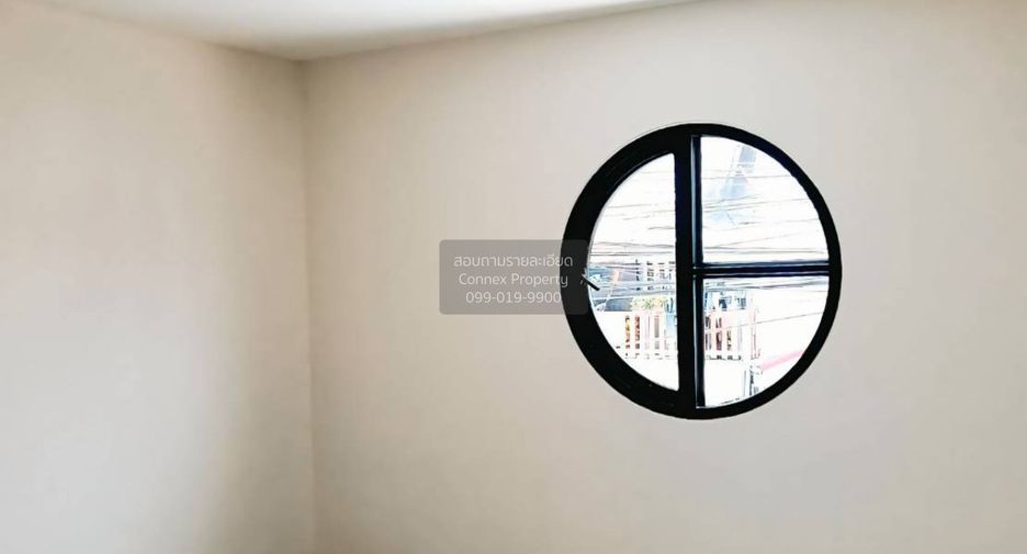 For sale 3 bedrooms townhouse in Thanyaburi, Pathum Thani