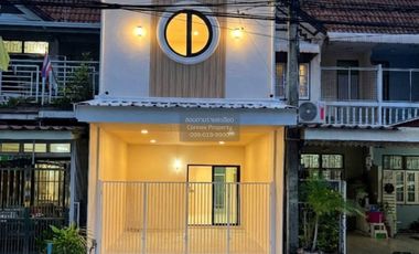 For sale 3 bedrooms townhouse in Thanyaburi, Pathum Thani