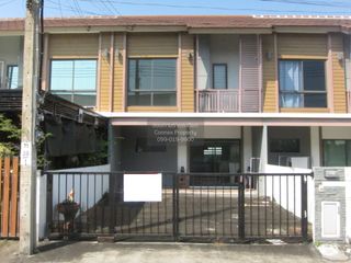 出售 3 卧室 联排别墅 在 Bang Sao Thong, Samut Prakan