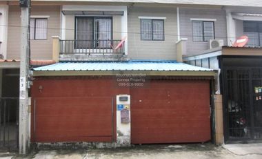 For sale 3 bedrooms townhouse in Bang Khae, Bangkok