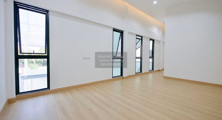 For sale 3 bedrooms house in Bueng Kum, Bangkok