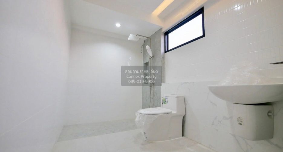For sale 3 bedrooms house in Bueng Kum, Bangkok
